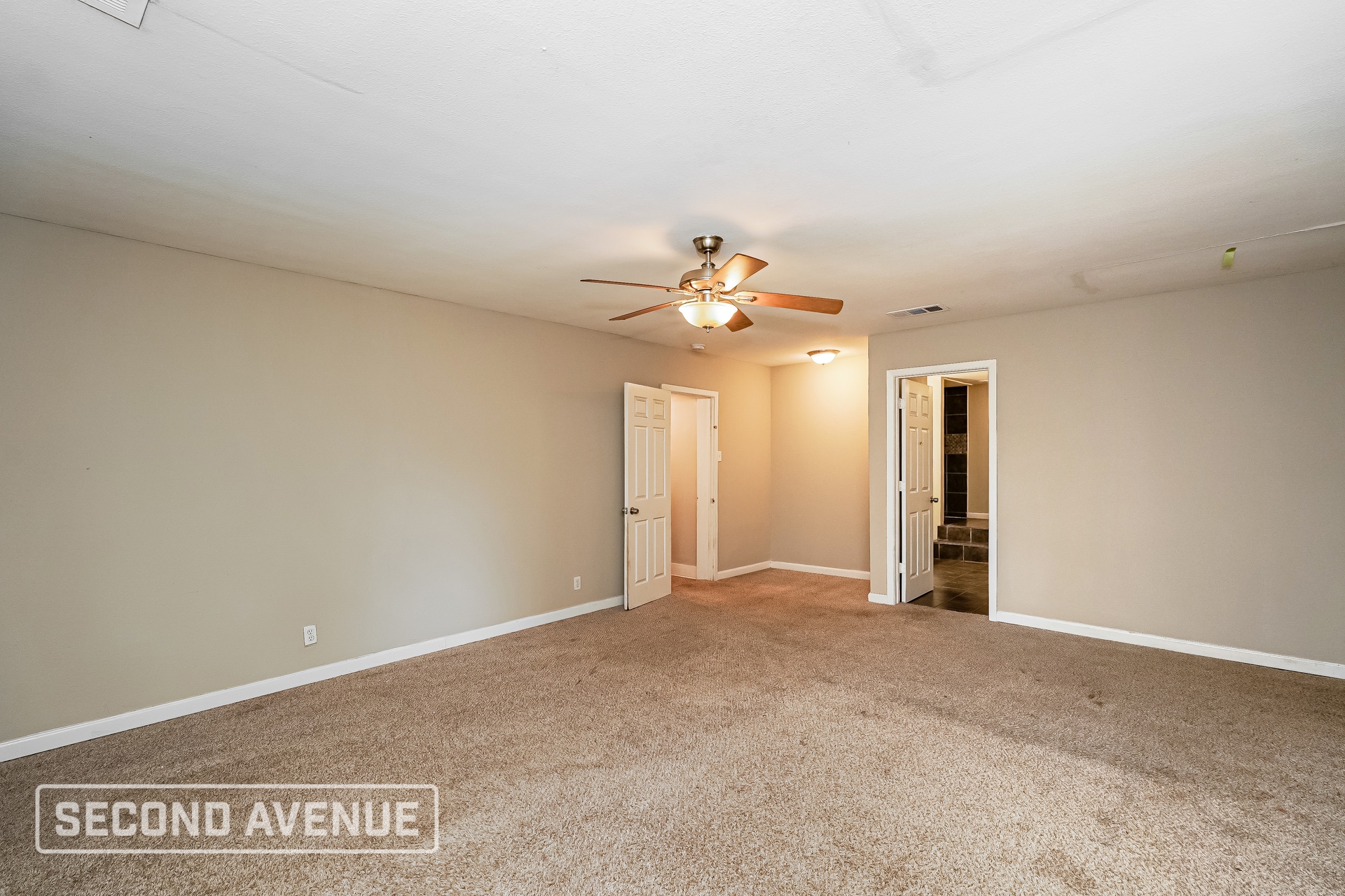 Building Photo - 7104 Foster Dr
