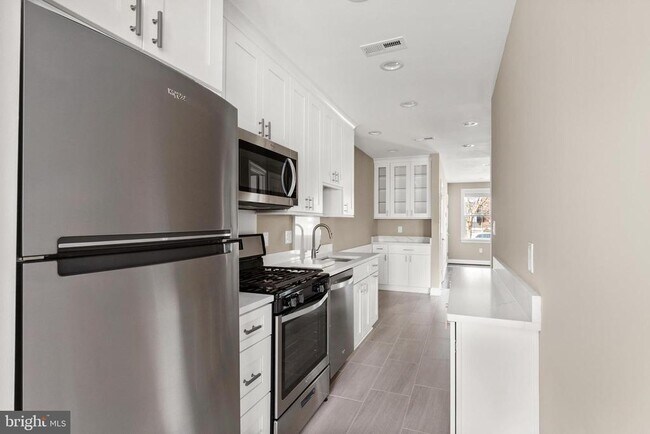 Building Photo - 2215 40th St NW