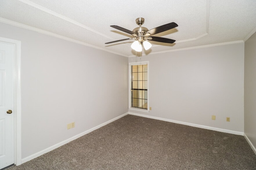 Building Photo - 4550 Quail Ridge Trail