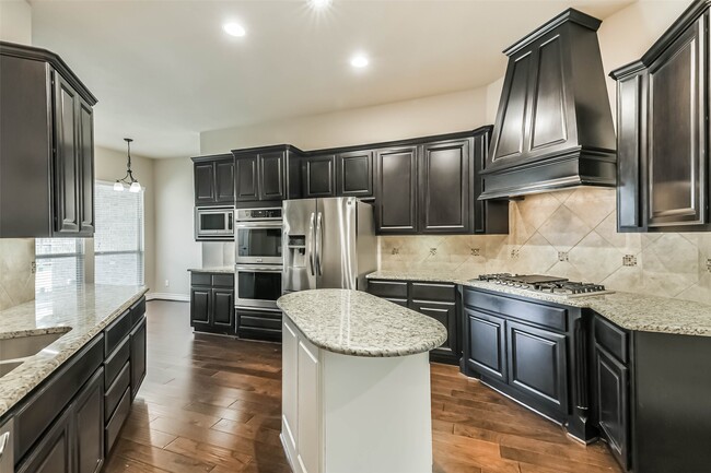 Building Photo - 4511 Sanctuary Halls Dr