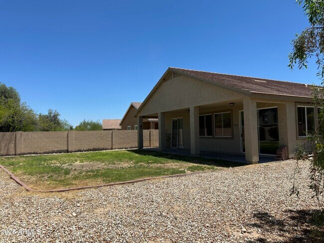 Building Photo - 13524 W Marshall Ave