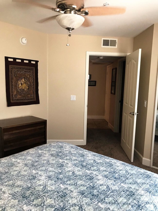 Building Photo - 5751 N Kolb Rd