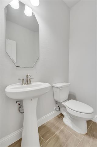 Building Photo - 4857 Purlieu Dr