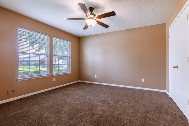 Building Photo - 2006 Poco Dr