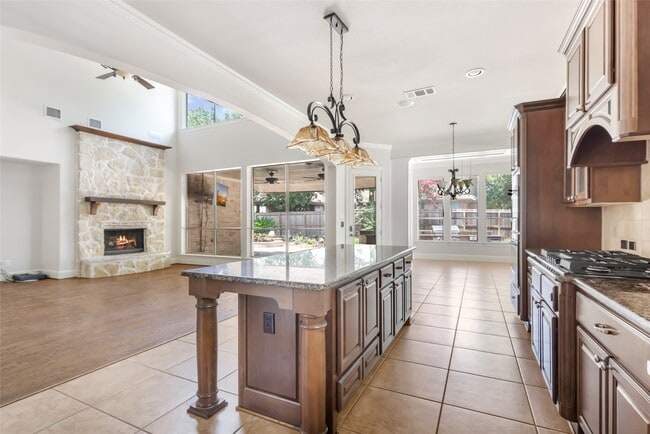 Building Photo - 17306 Lake Chelan Ln