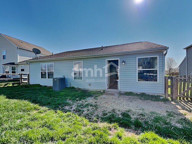 Building Photo - 7852 Highbrook Dr