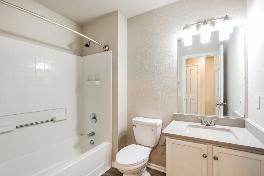 Building Photo - 13508 Bristow Dawn