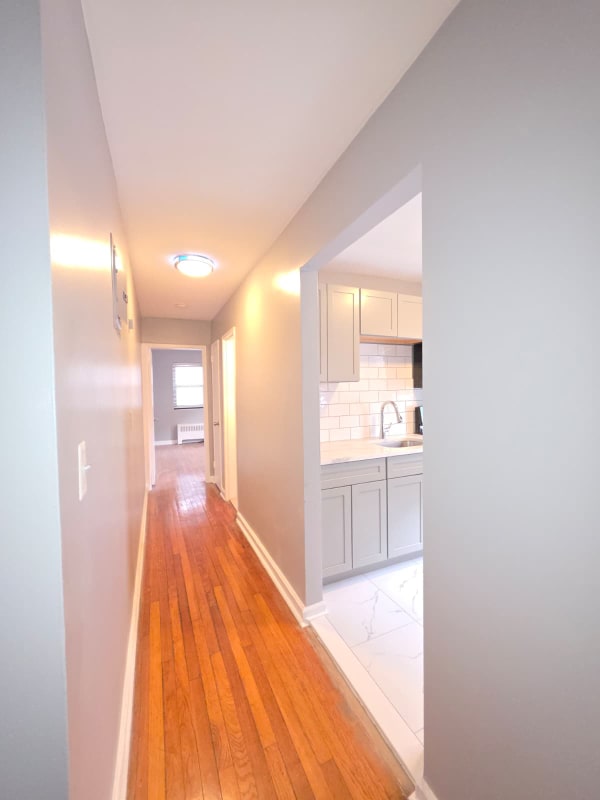 Building Photo - 165 Vroom St