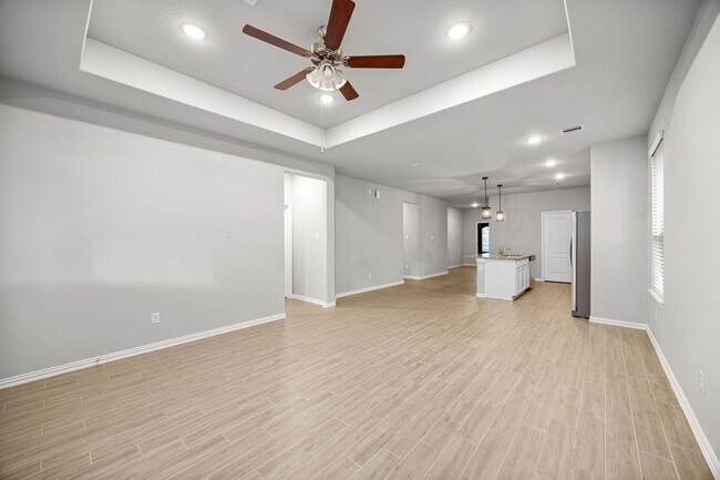 Building Photo - 8218 Delta Down Dr