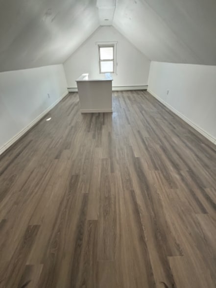 Building Photo - 220 Hart Blvd