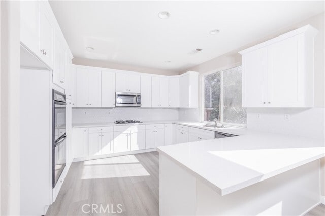 Building Photo - 920 Sawtooth Dr