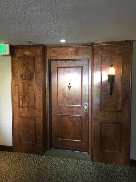 Old school wood crafted entry doors - 850 State St