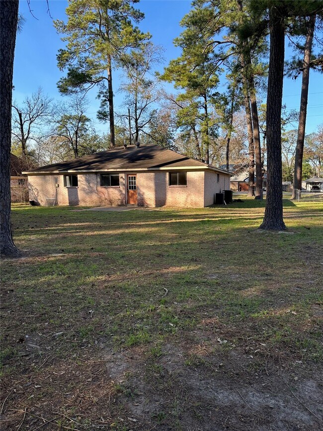 Building Photo - 3223 Brooktree Ln