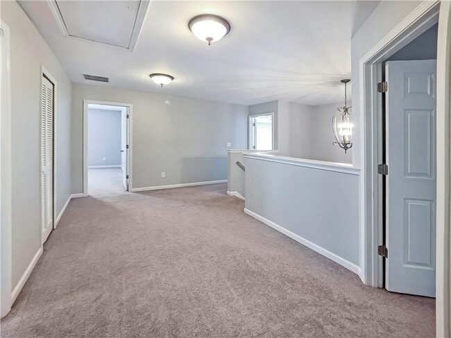 Building Photo - 5425 Fieldfreen Dr