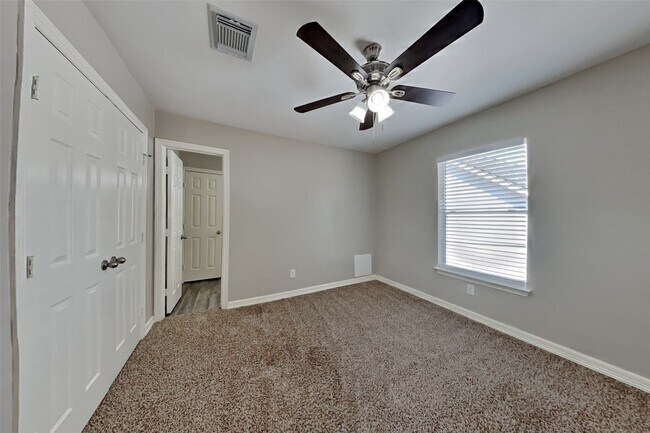 Building Photo - 19502 Water Point Trail