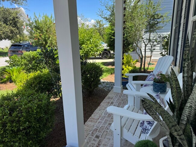 Building Photo - 71 Cambium Ct