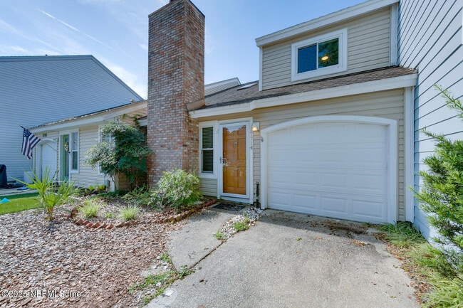 Building Photo - 7714 Greenwich Ct W