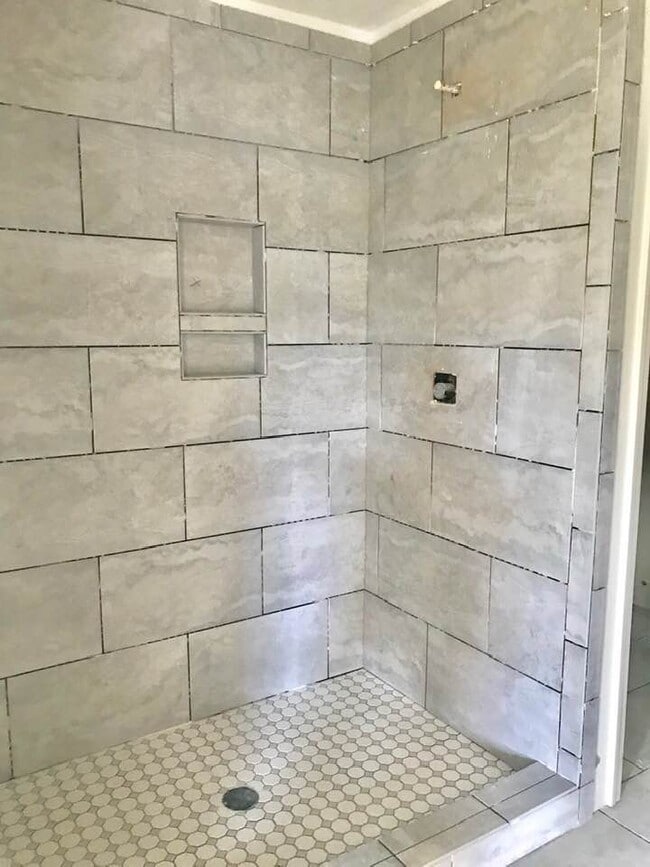 Building Photo - 4167 Lennox Wy