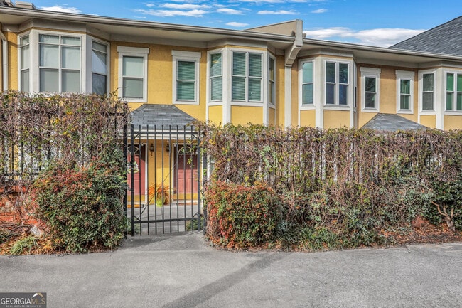 Building Photo - 375 Highland Ave NE