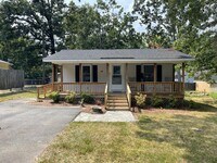 Building Photo - 2 bed/1 bath in Marshville