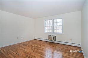 Building Photo - 3 Brickyard Rd