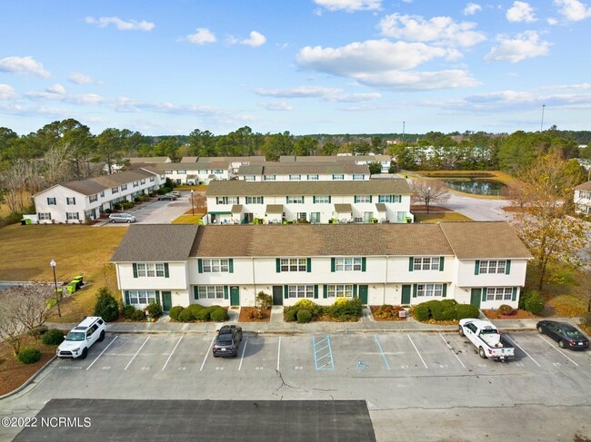 Building Photo - 88 Century Ct