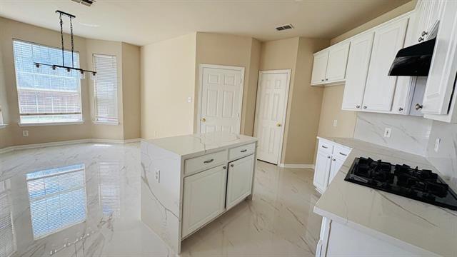 Building Photo - 406 Shady Valley Dr