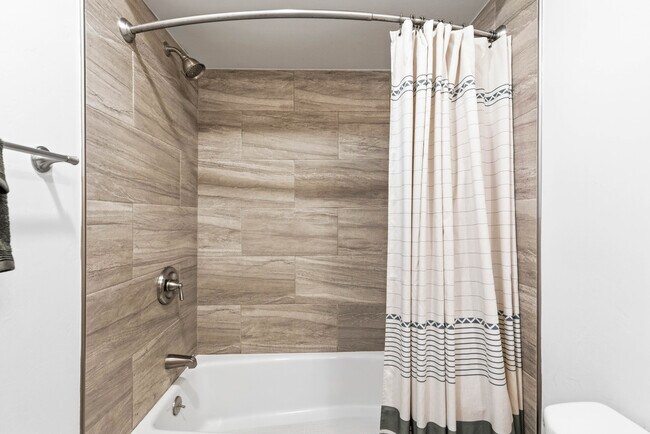 Building Photo - 6202 Friars Rd