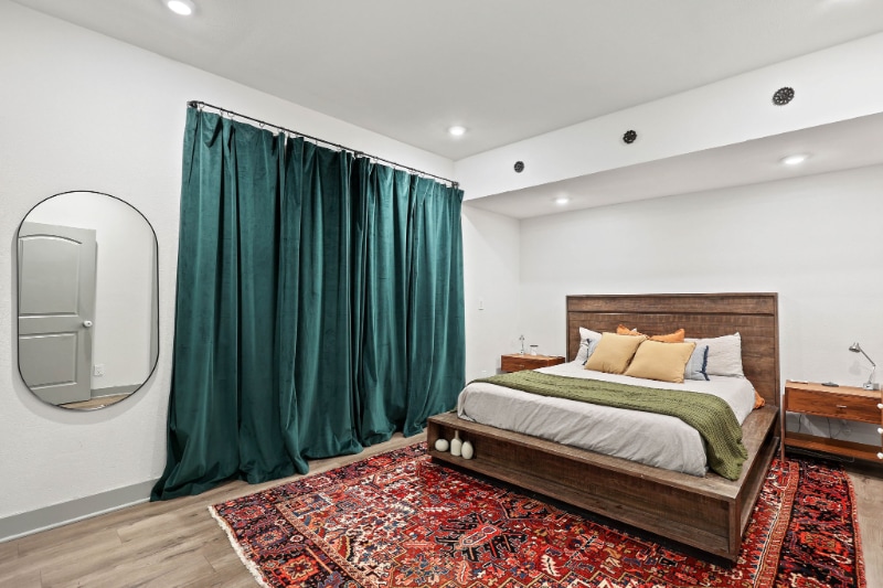 Building Photo - 3878 S Harvard Blvd