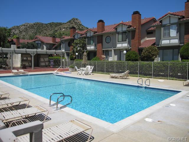 Building Photo - 6865 Valley Circle Blvd