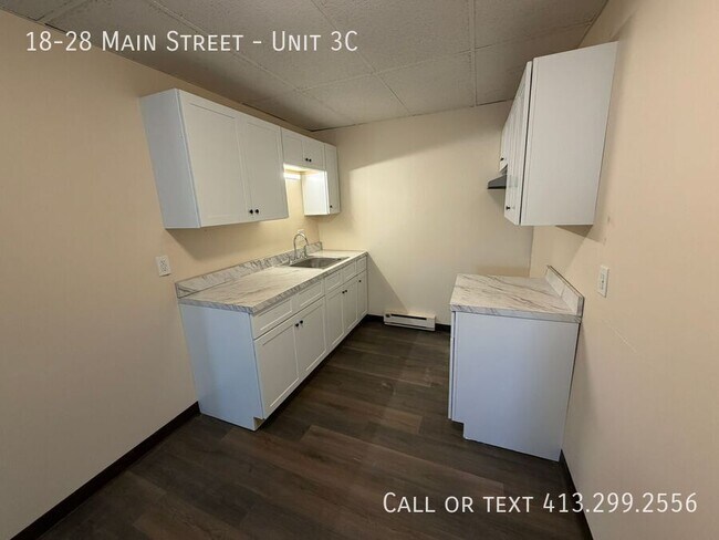 Building Photo - 18-28 Main Street-Unit 3C