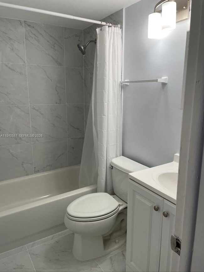 Building Photo - 8701 SW 141st St