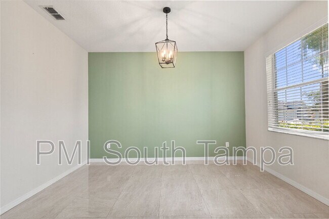 Building Photo - 11403 Holmbridge Ln