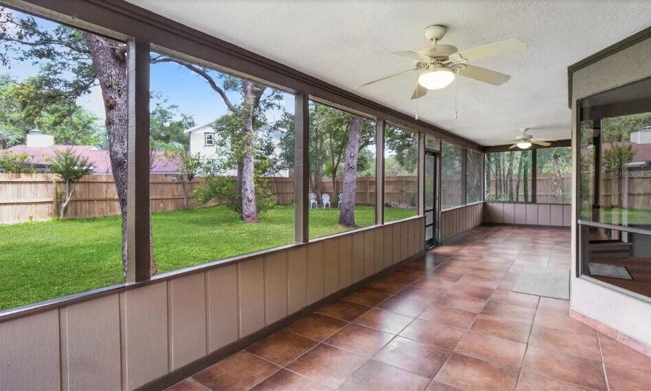 Building Photo - 490 Burnt Tree Ln