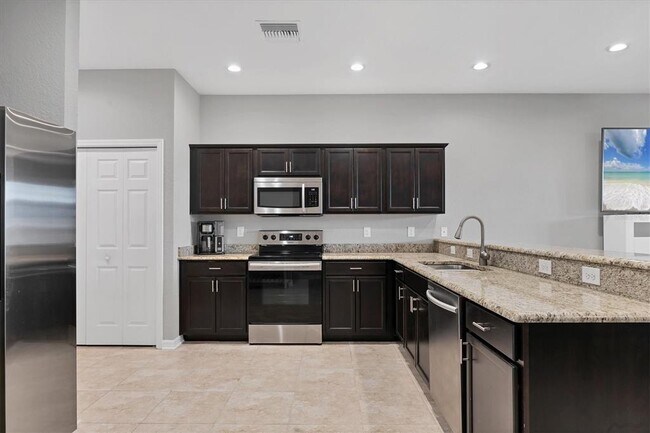 Building Photo - 1314 Grantham Dr