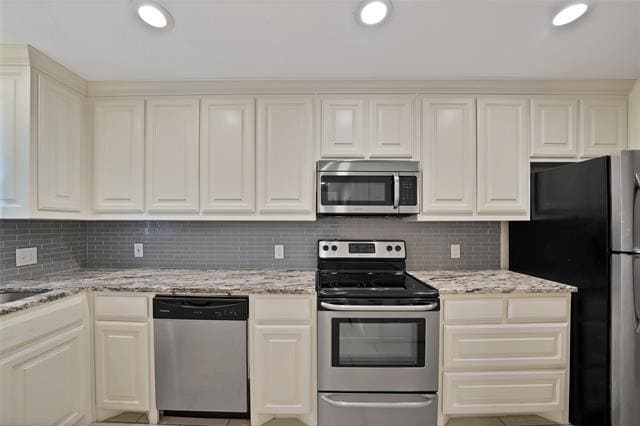 Building Photo - 2303 Park Hill Dr