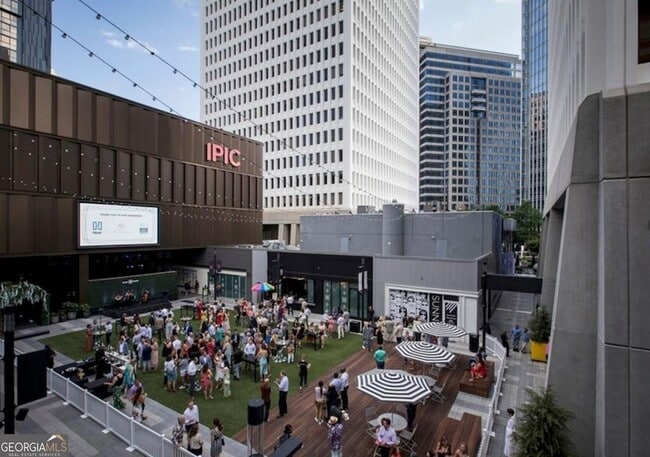 Building Photo - 199 14th St NE