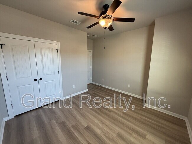 Building Photo - 4689 Sago Palm Cir