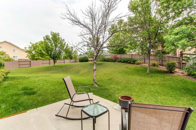 Building Photo - 2675 Forsythia Pl