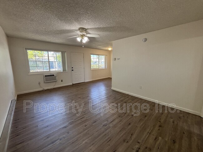 Building Photo - 725 Kimball Rd