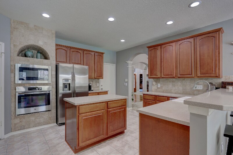 Building Photo - 19 S Linton Ridge Cir