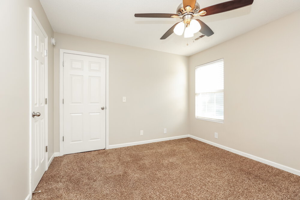 Building Photo - 5066 Cornelius Dr