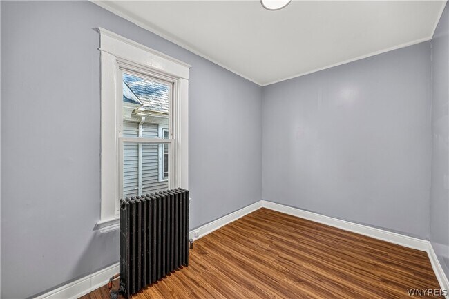 Building Photo - 563 Humboldt Pkwy