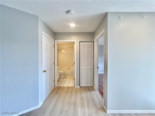 Building Photo - 7749 Jewel Ln