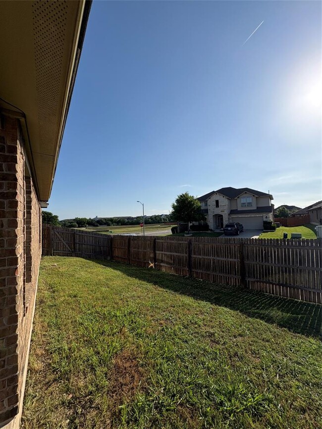 Building Photo - 713 Winnsboro Cove
