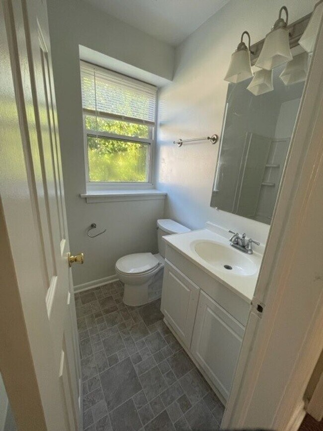 Building Photo - 4025 S Plaza Trail