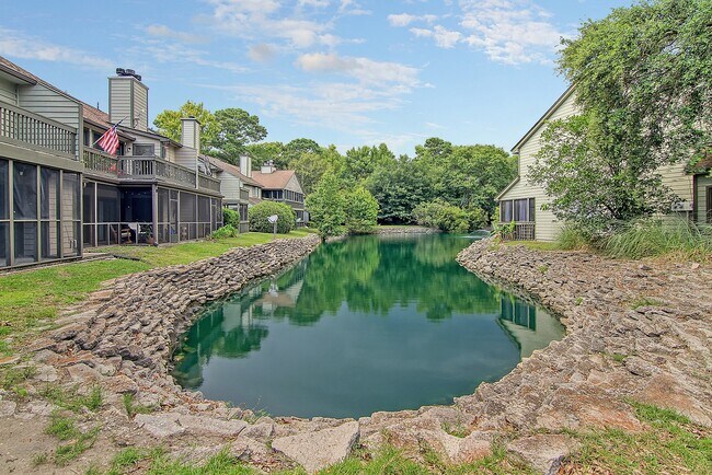 Primary Photo - 856 Liriope Ln