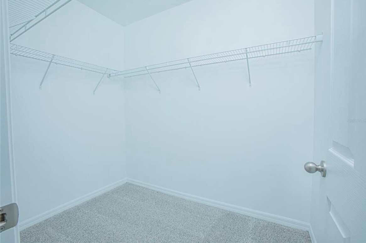 Building Photo - 2955 Sunstar Dr