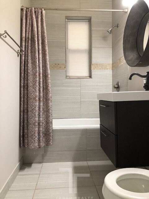 Building Photo - 1949 W Grace St