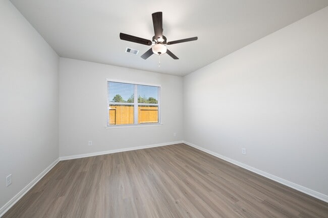 Building Photo - 15543 Caramel Spgs Dr